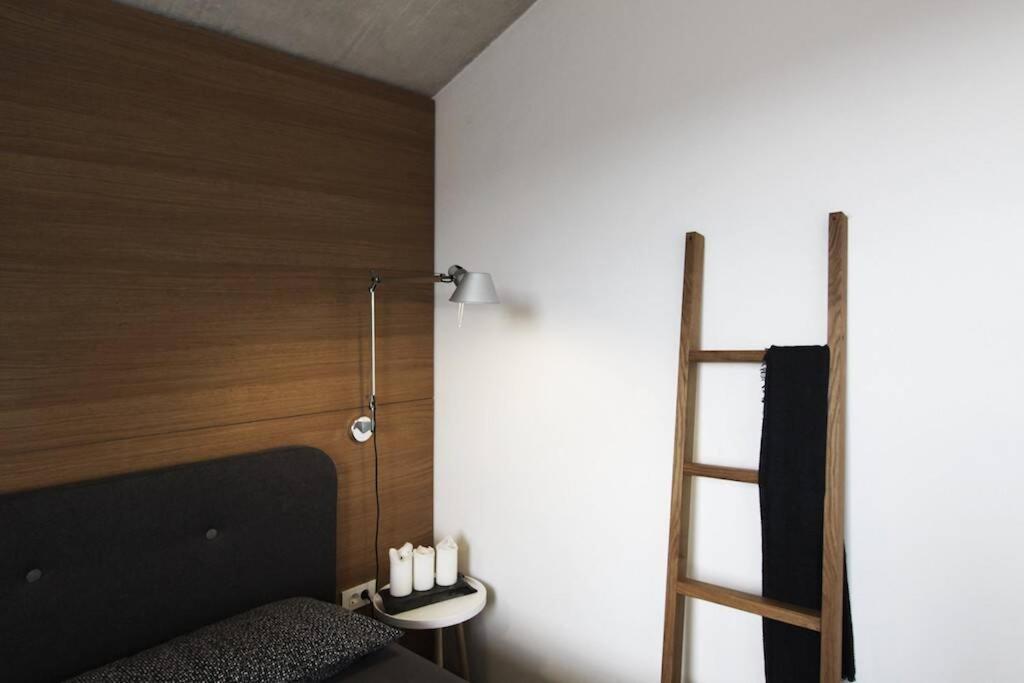 Вилла Contemporary House Padna Сечовле Экстерьер фото